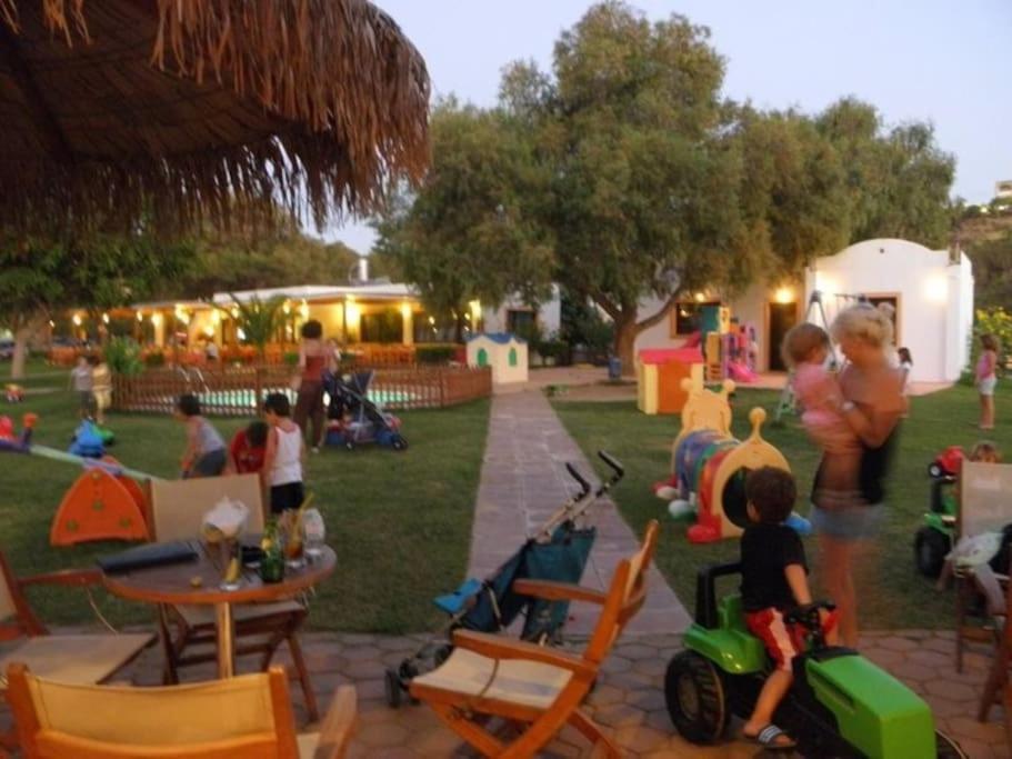 Olive Tree Farm 200M From The Beach Episkopi  Екстер'єр фото