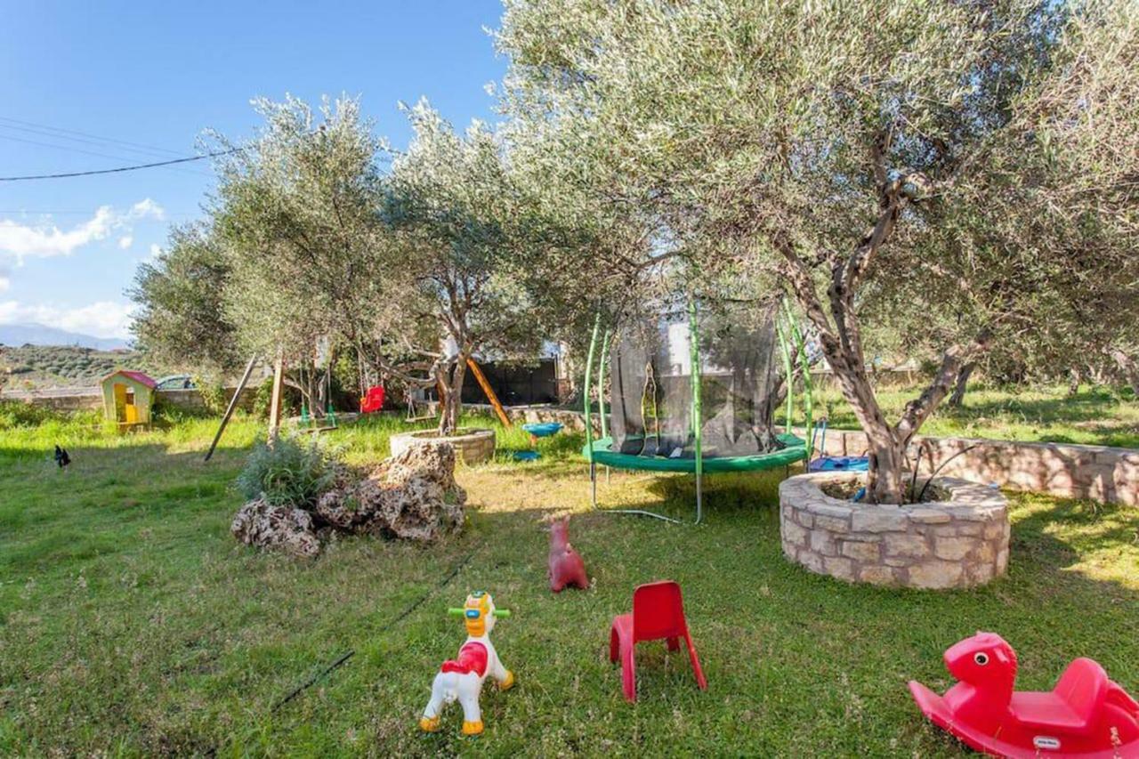 Olive Tree Farm 200M From The Beach Episkopi  Екстер'єр фото