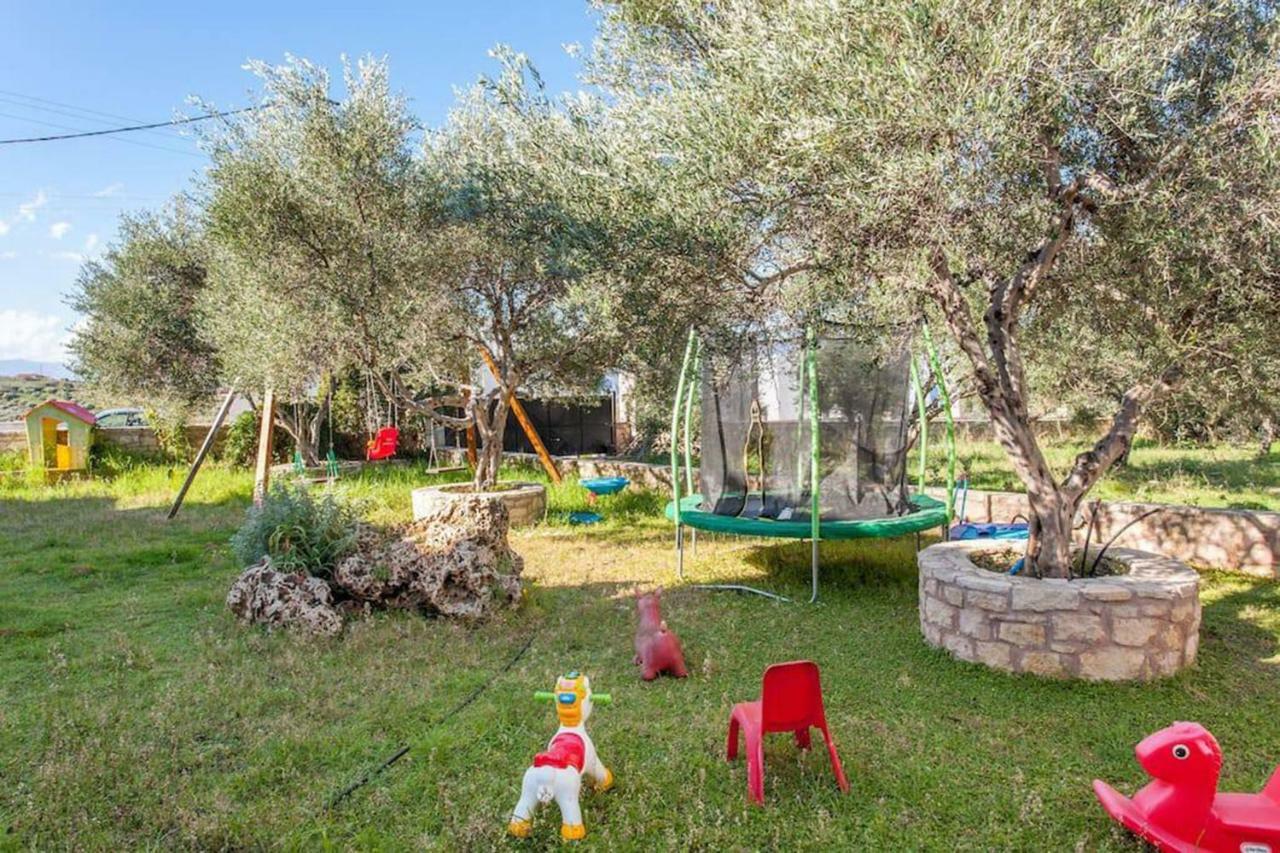 Olive Tree Farm 200M From The Beach Episkopi  Екстер'єр фото