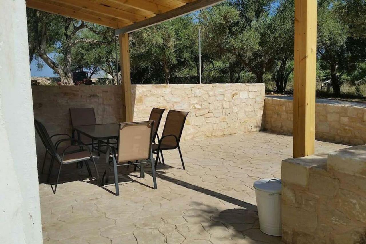 Olive Tree Farm 200M From The Beach Episkopi  Екстер'єр фото