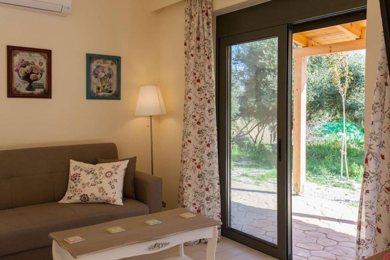 Olive Tree Farm 200M From The Beach Episkopi  Екстер'єр фото